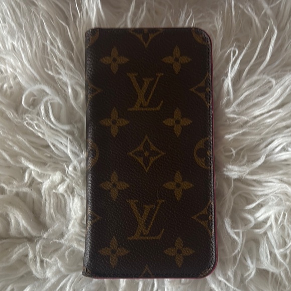 Louis Vuitton Accessories - Louis Vuitton Phone Case